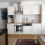 Am Kirchplatz 플메스
