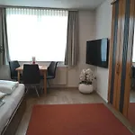 Am Kirchplatz 플메스