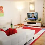 Am Kirchplatz Apartman Fulpmes