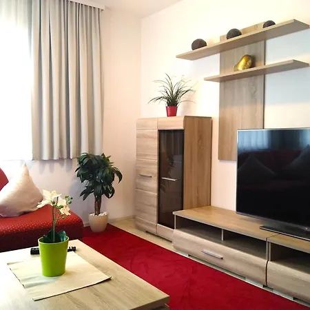 Am Kirchplatz Apartment *