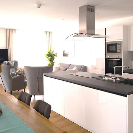 Am Kirchplatz Apartment *