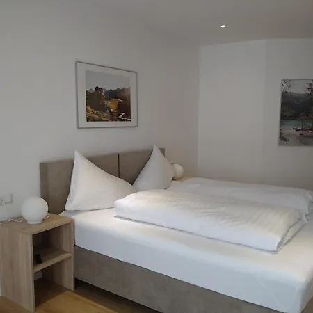 Am Kirchplatz Apartment Fulpmes