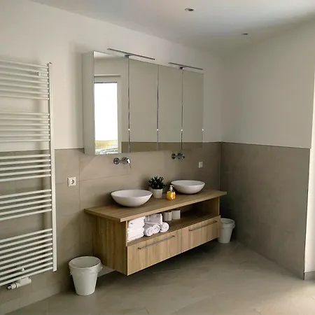 可切普雷兹公寓酒店 *