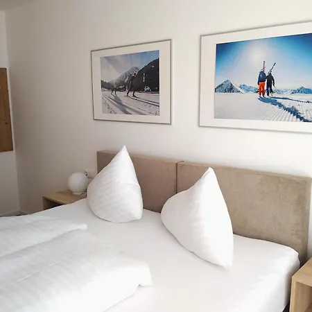 Am Kirchplatz Apartment *