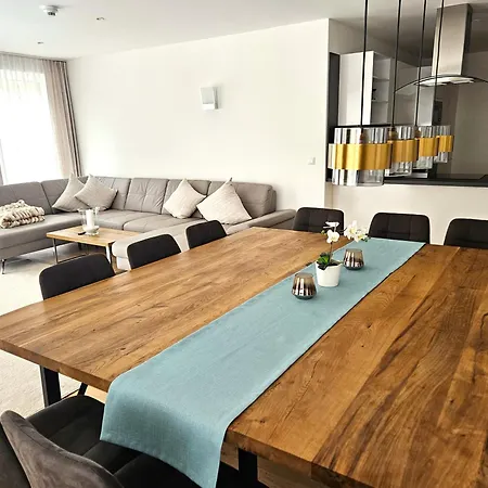 Am Kirchplatz Apartment Fulpmes