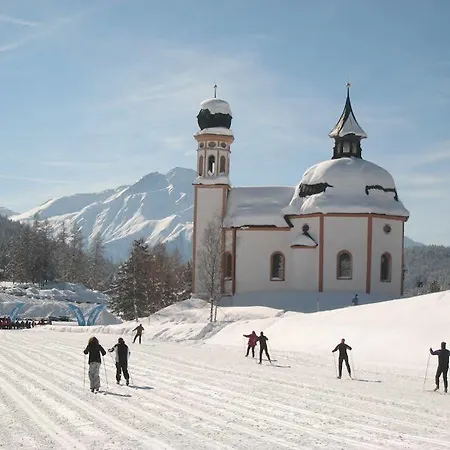 Am Kirchplatz Appartement Fulpmes