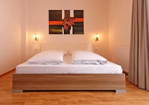 Am Kirchplatz * Fulpmes