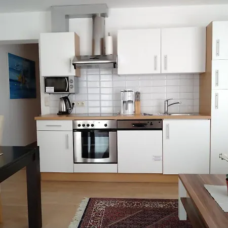 Am Kirchplatz 플메스